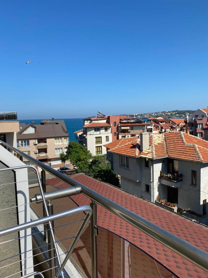 Family Hotel The Golden Fish Sozopol Bagian luar foto