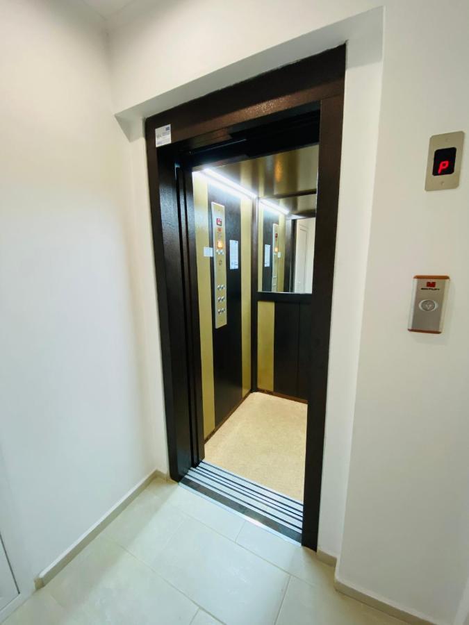 Family Hotel The Golden Fish Sozopol Bagian luar foto